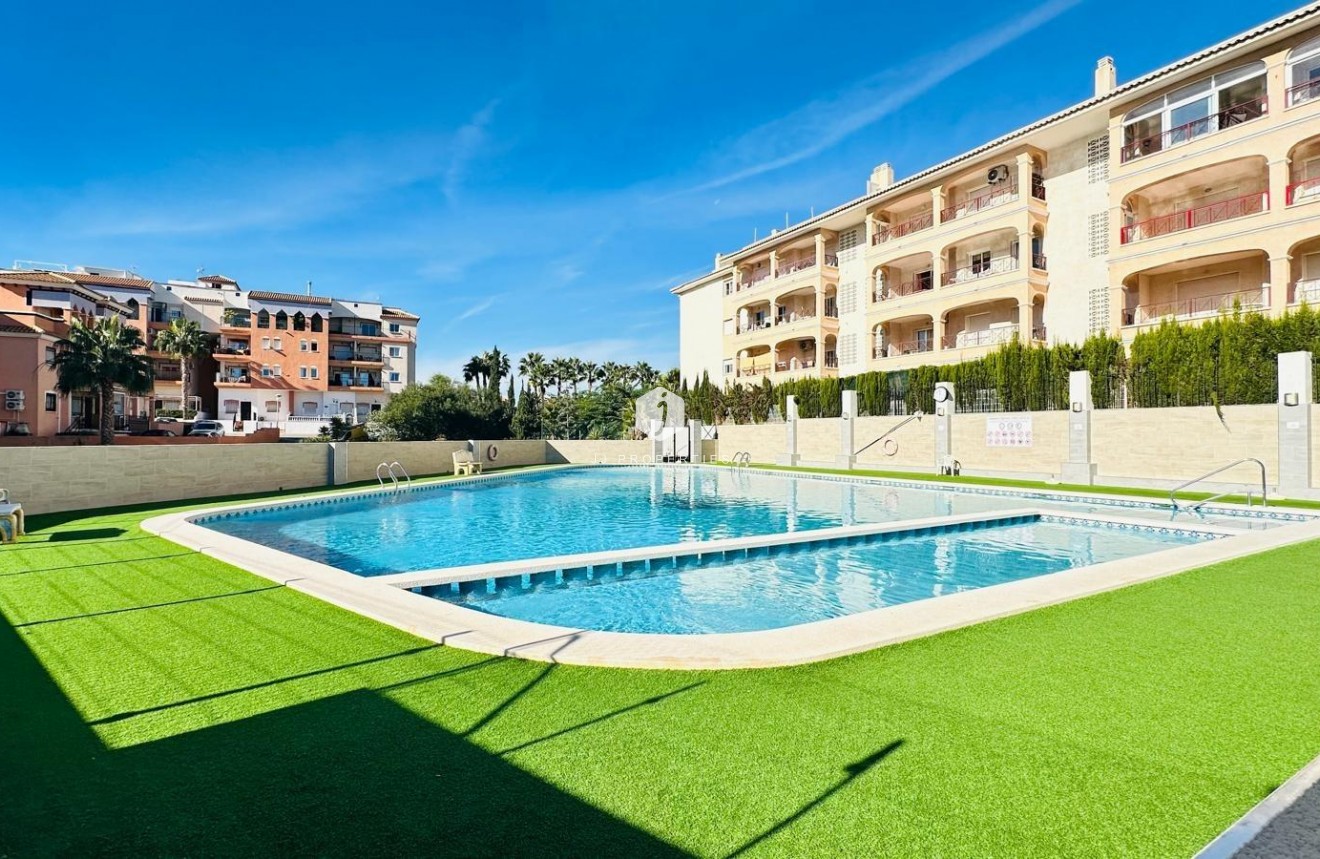 Segunda mano - Apartamento / piso -
Orihuela Costa - Playa Flamenca