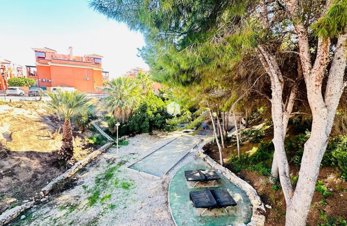 Segunda mano - Apartamento / piso -
Orihuela Costa - Playa Flamenca