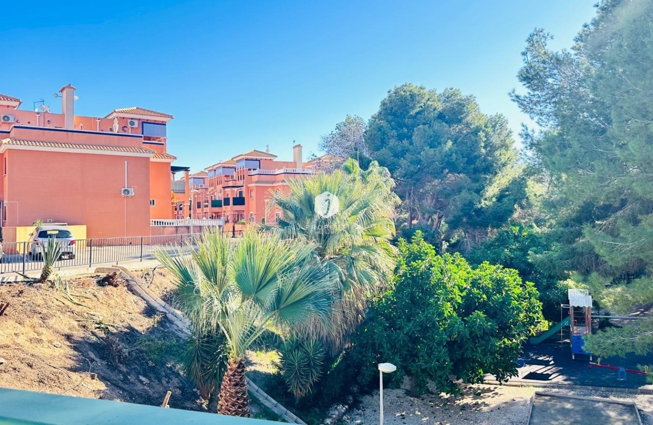 Segunda mano - Apartamento / piso -
Orihuela Costa - Playa Flamenca