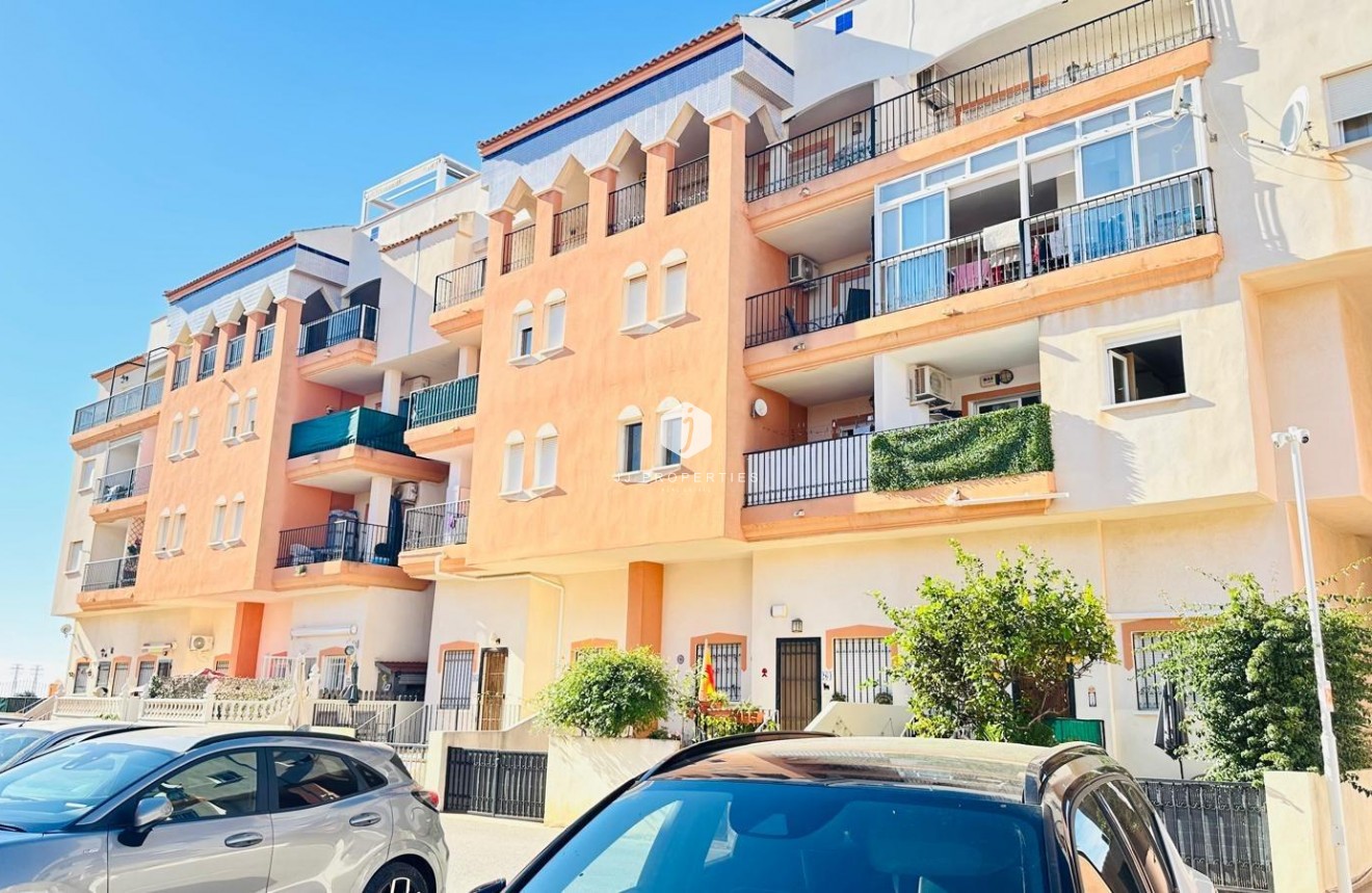 Segunda mano - Apartamento / piso -
Orihuela Costa - Playa Flamenca