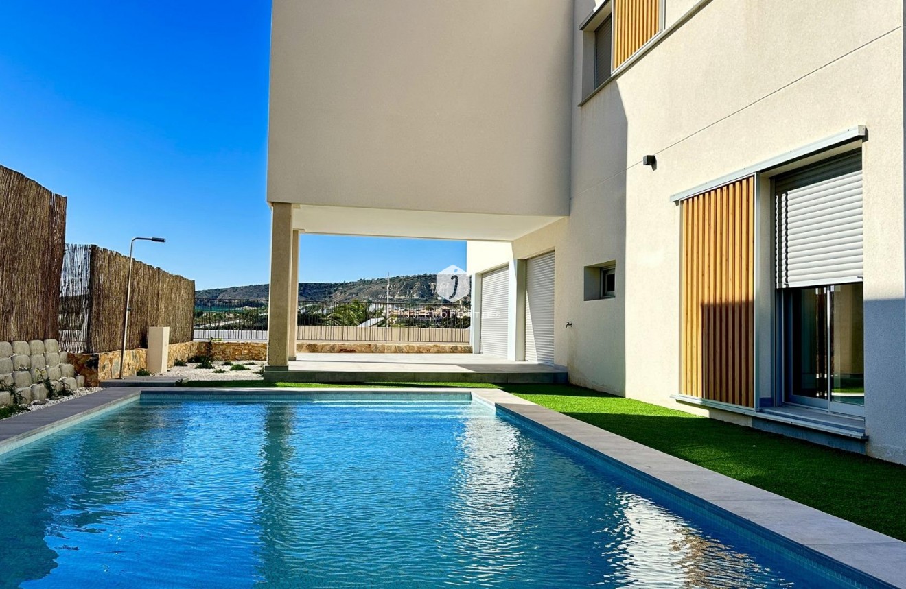 Nowy budynek - Villa -
Algorfa - La finca golf