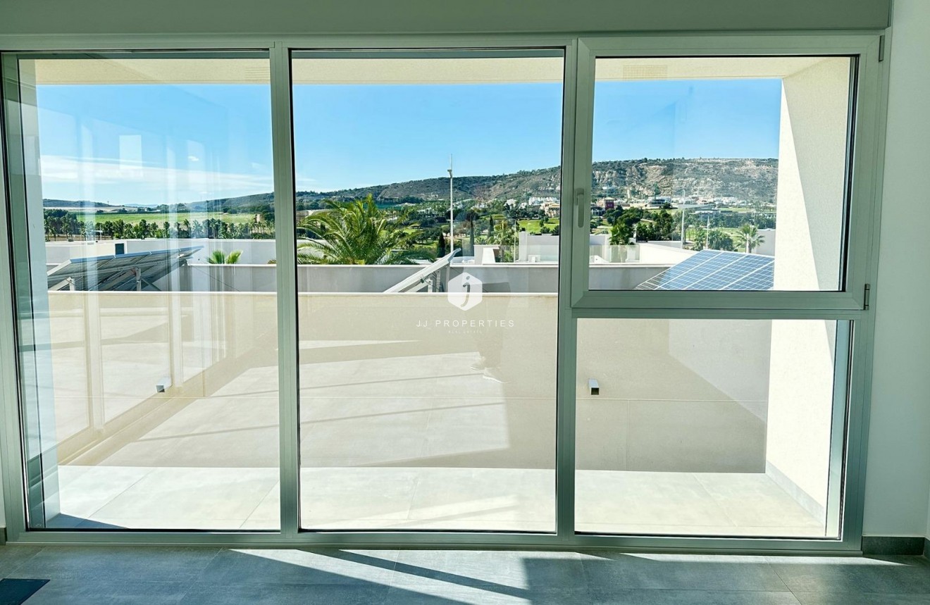 Nowy budynek - Villa -
Algorfa - La finca golf