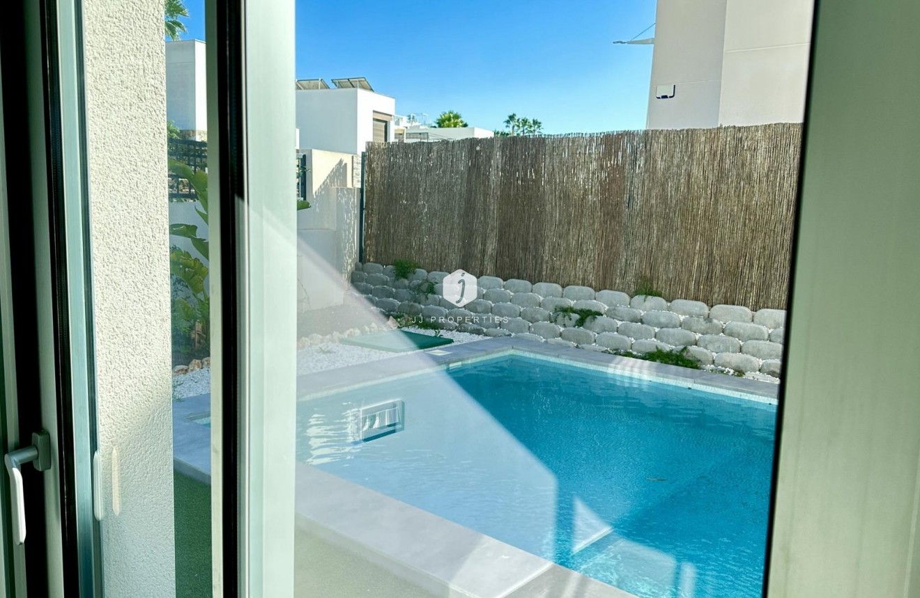 Nowy budynek - Villa -
Algorfa - La finca golf