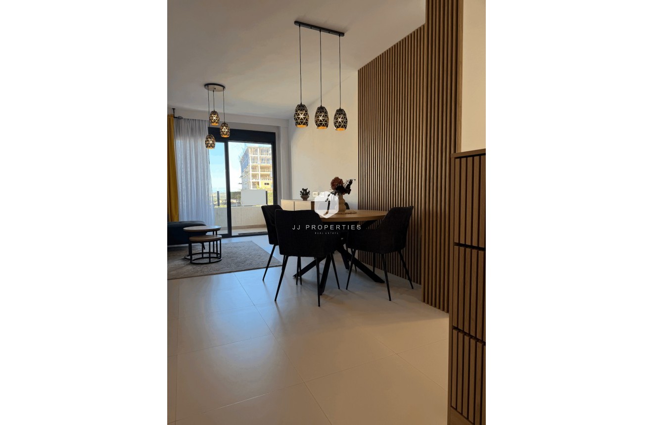 Tweedehands - Appartement / flat -
San Miguel de Salinas - Inland