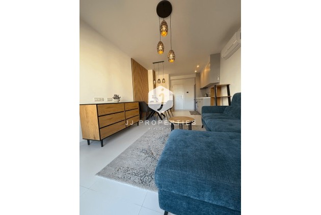 Tweedehands - Appartement / flat -
San Miguel de Salinas - Inland