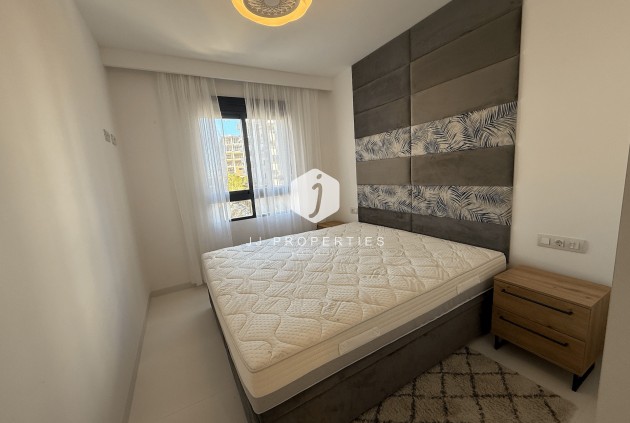 Tweedehands - Appartement / flat -
San Miguel de Salinas - Inland