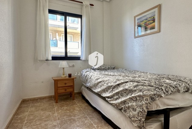 Z drugiej ręki - Mieszkanie w bloku -
Orihuela Costa - Costa Blanca