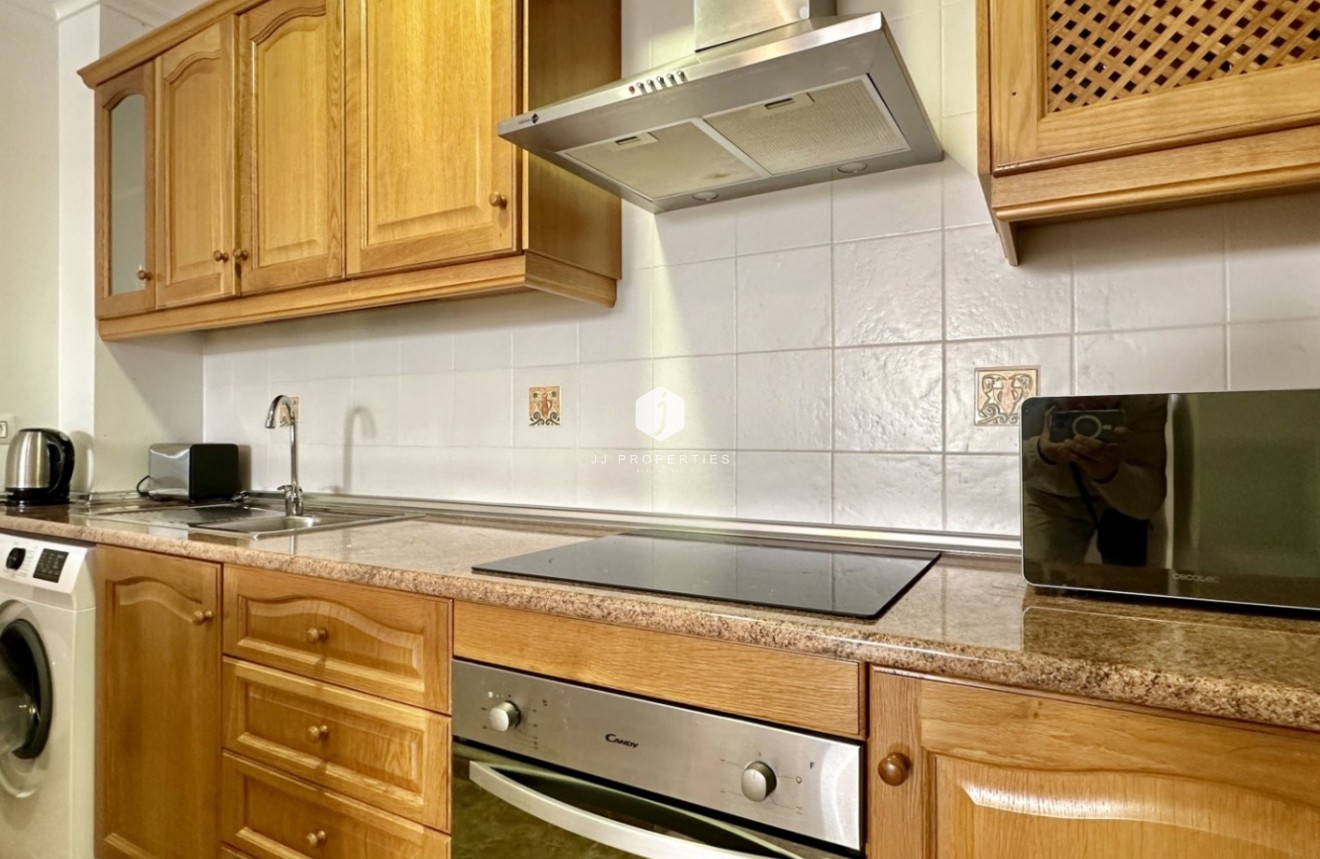 Z drugiej ręki - Mieszkanie w bloku -
Orihuela Costa - Costa Blanca