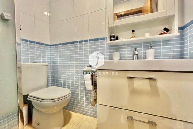 Tweedehands - Appartement / flat -
Torrevieja - Centro