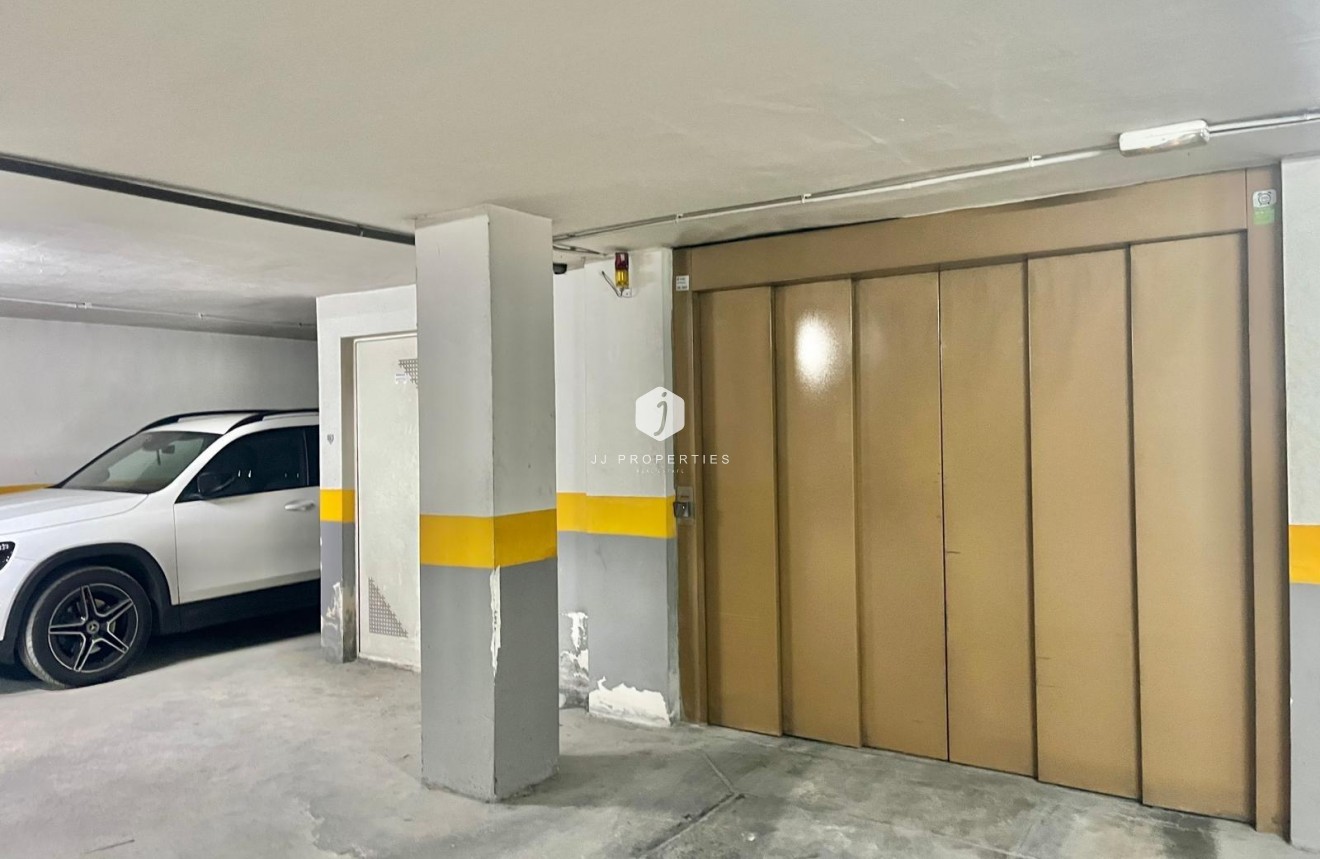 Tweedehands - Appartement / flat -
Torrevieja - Centro