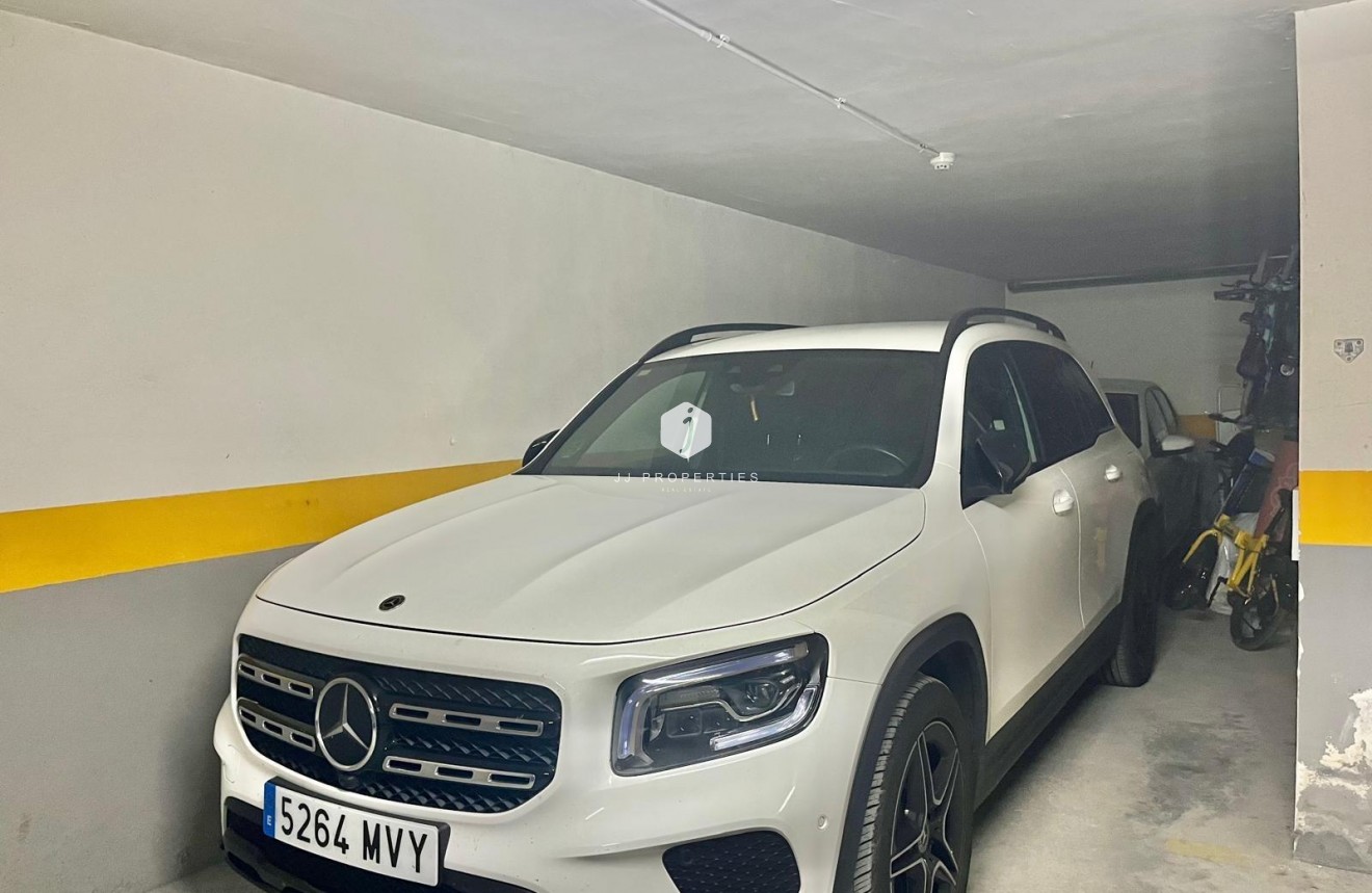 Tweedehands - Appartement / flat -
Torrevieja - Centro