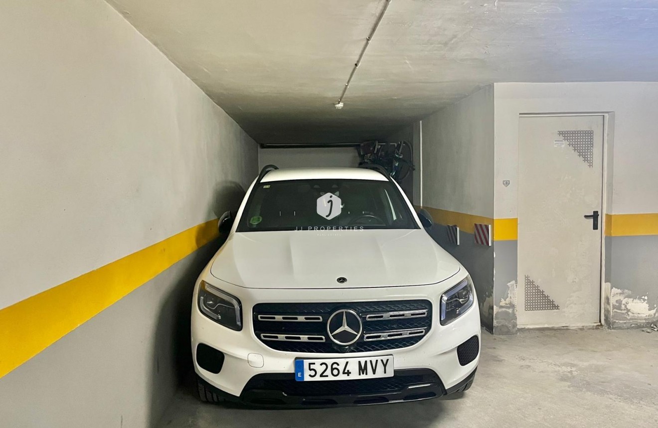 Tweedehands - Appartement / flat -
Torrevieja - Centro