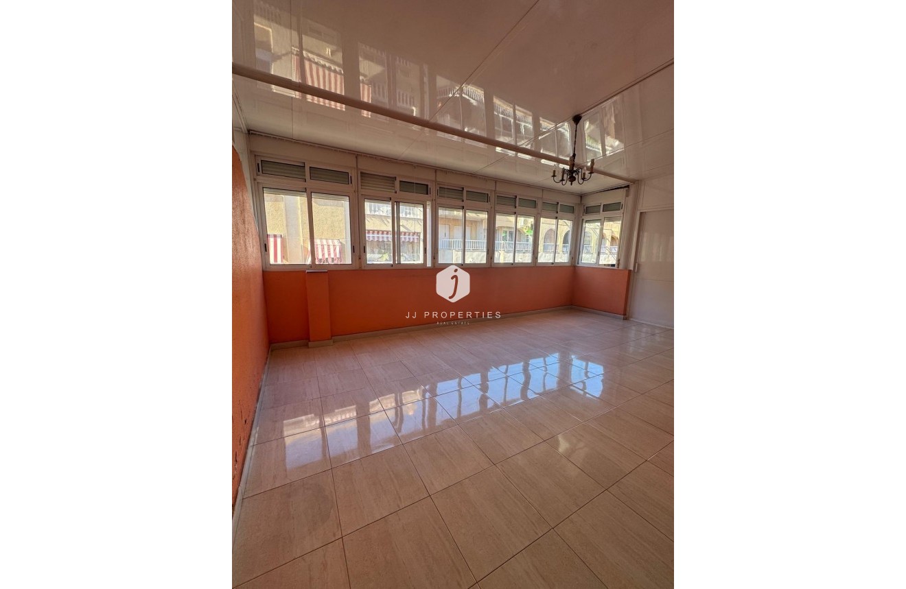 Segunda mano - Ático -
Torrevieja - Playa de los Locos