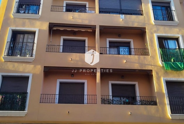 Tweedehands - Appartement / flat -
Torrevieja