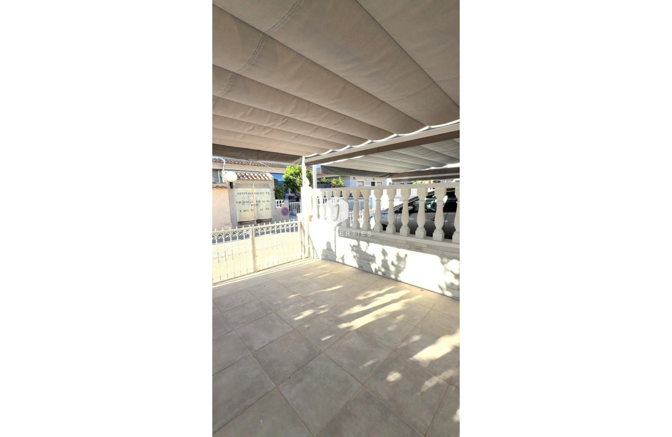 D'occasion - Chalet -
Orihuela Costa - Costa Blanca