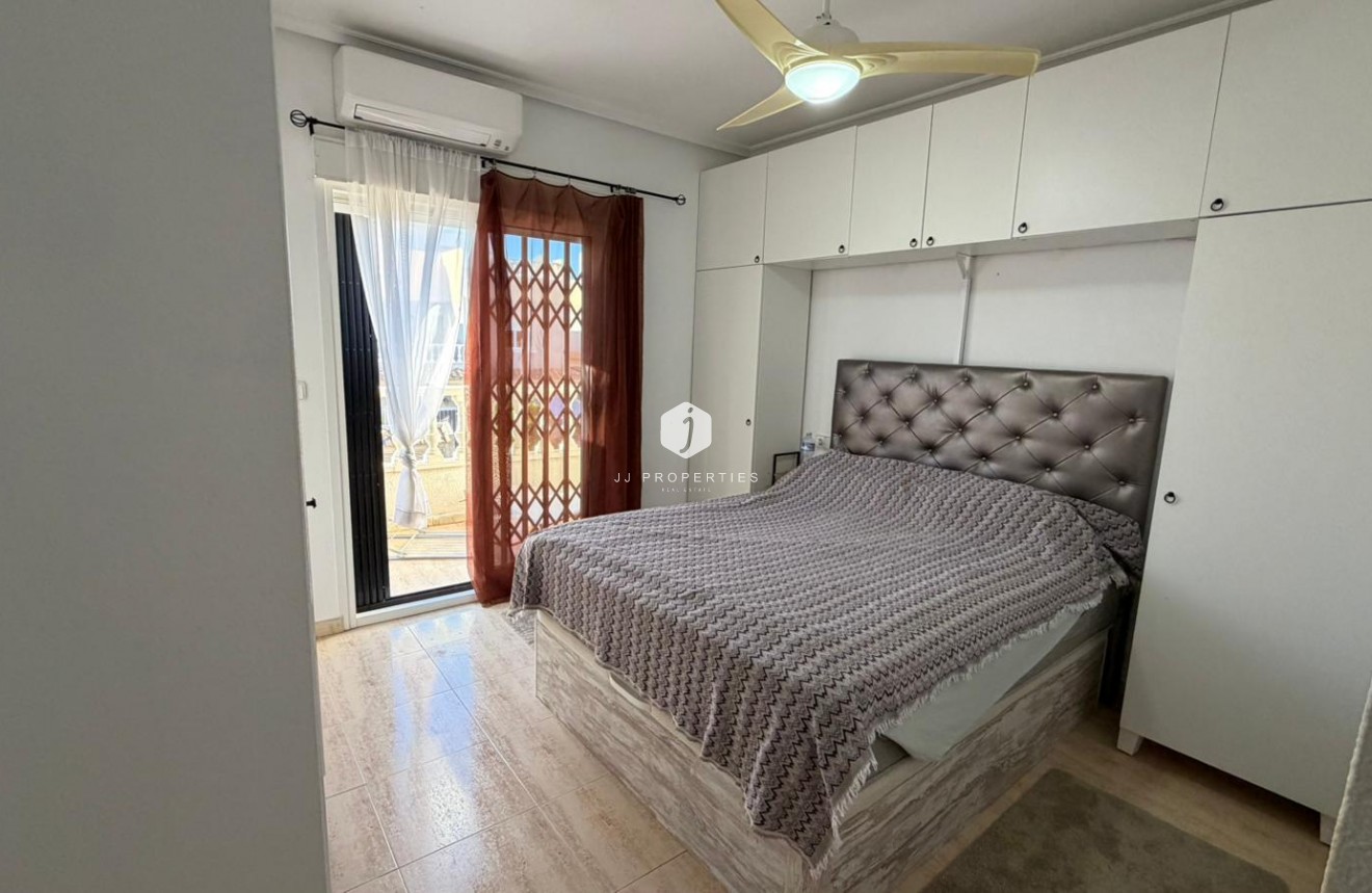 D'occasion - Chalet -
Orihuela Costa - Costa Blanca