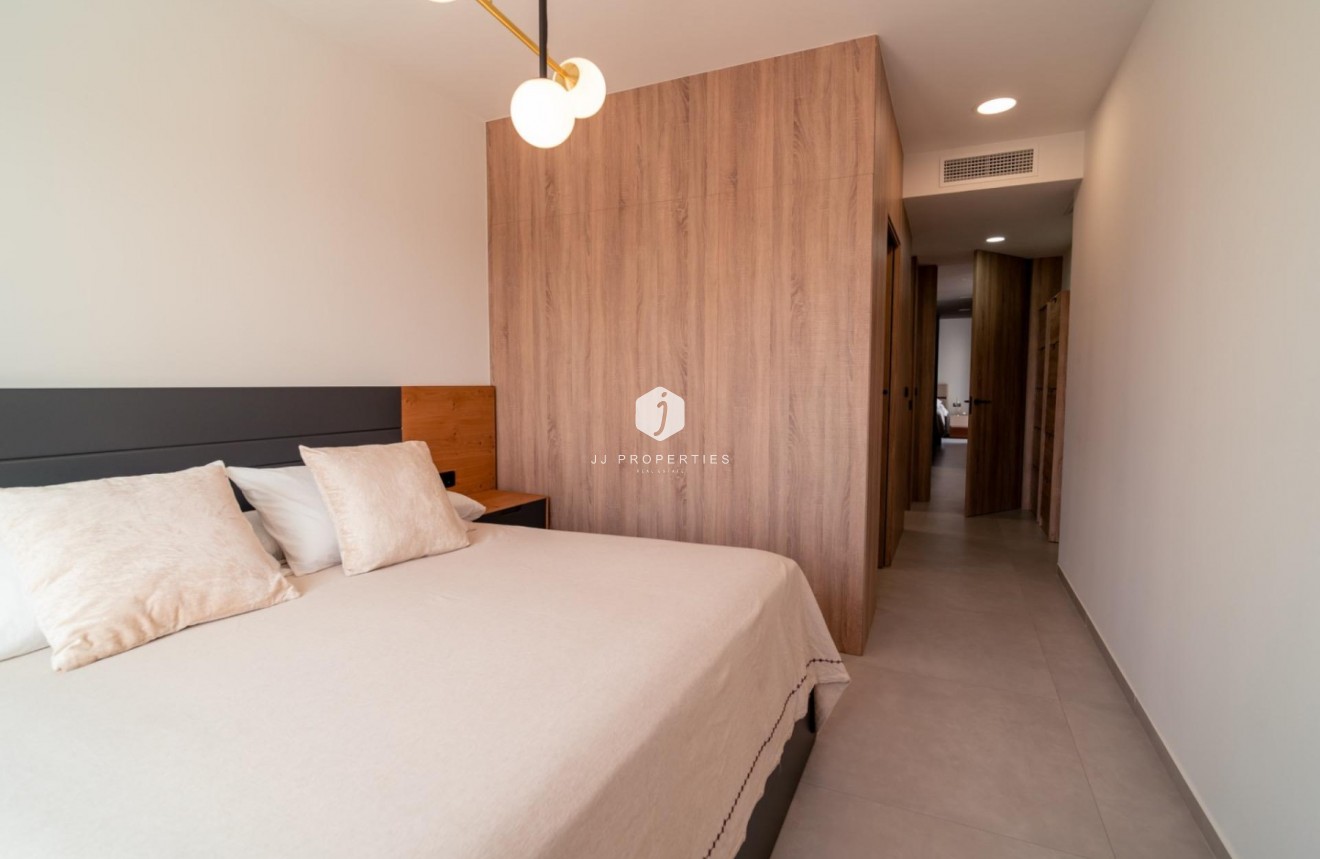 Z drugiej ręki - Villa -
Algorfa - Inland