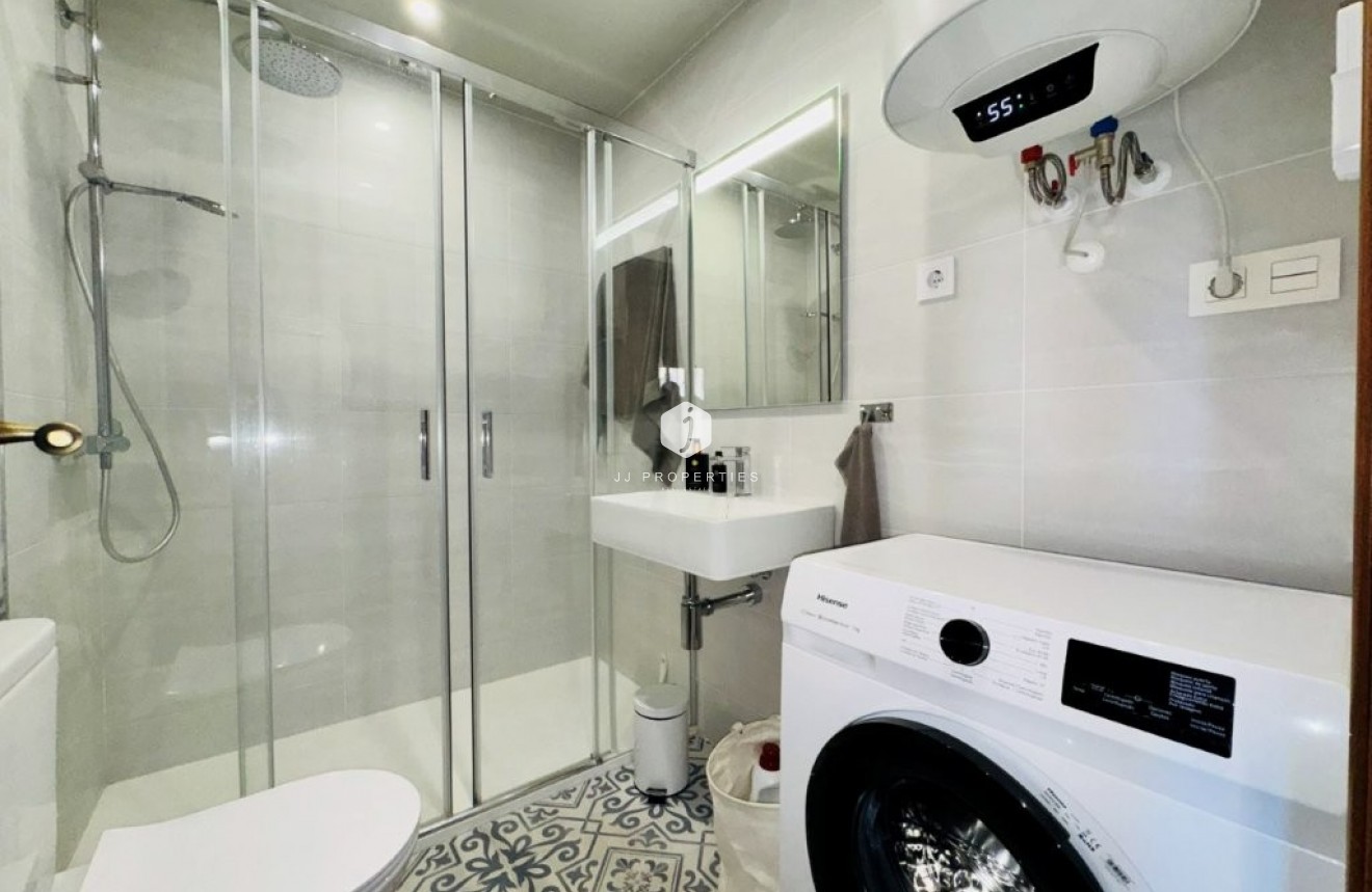 Tweedehands - Appartement / flat -
La Mata - Costa Blanca