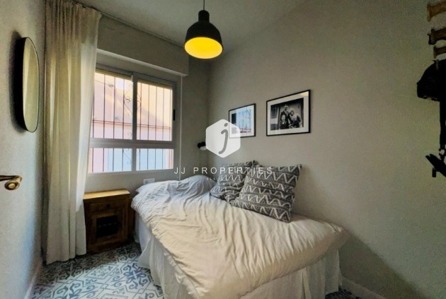 Tweedehands - Appartement / flat -
La Mata - Costa Blanca