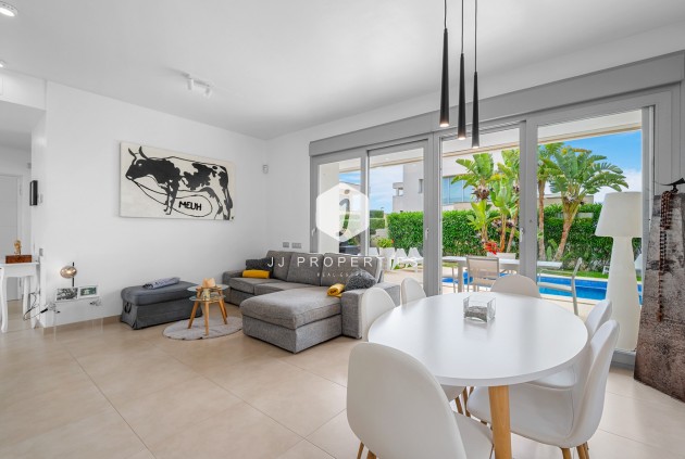 Segunda mano - Villa -
Orihuela Costa - Costa Blanca