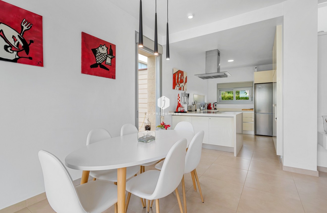 Segunda mano - Villa -
Orihuela Costa - Costa Blanca