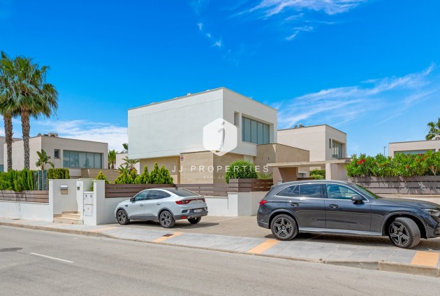 Segunda mano - Villa -
Orihuela Costa - Costa Blanca