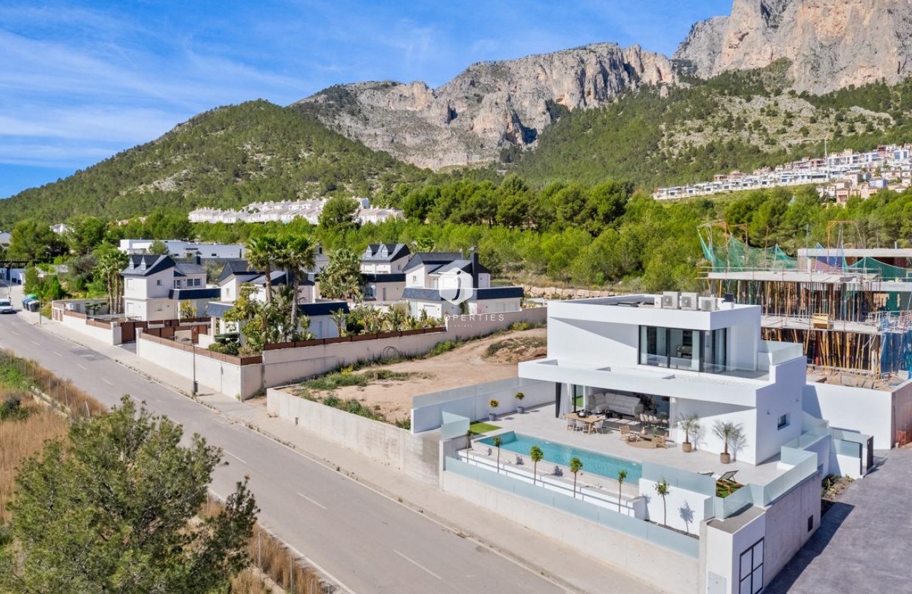 Nieuwbouw Woningen - Villa -
Polop - Urbanizaciones