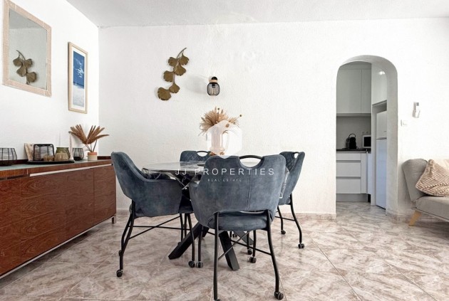 D'occasion - Appartement -
Torrevieja - Costa Blanca