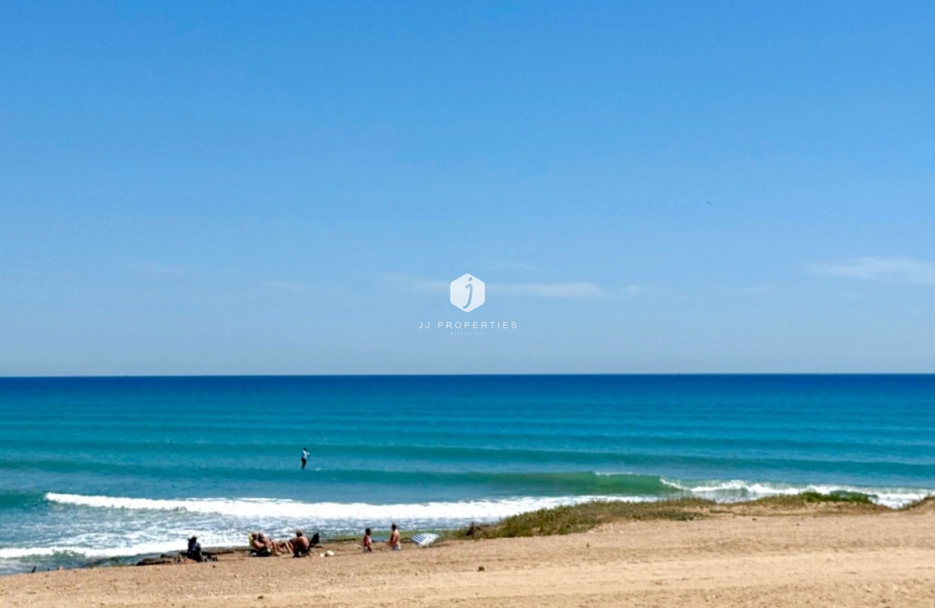 D'occasion - Appartement -
Torrevieja - Costa Blanca