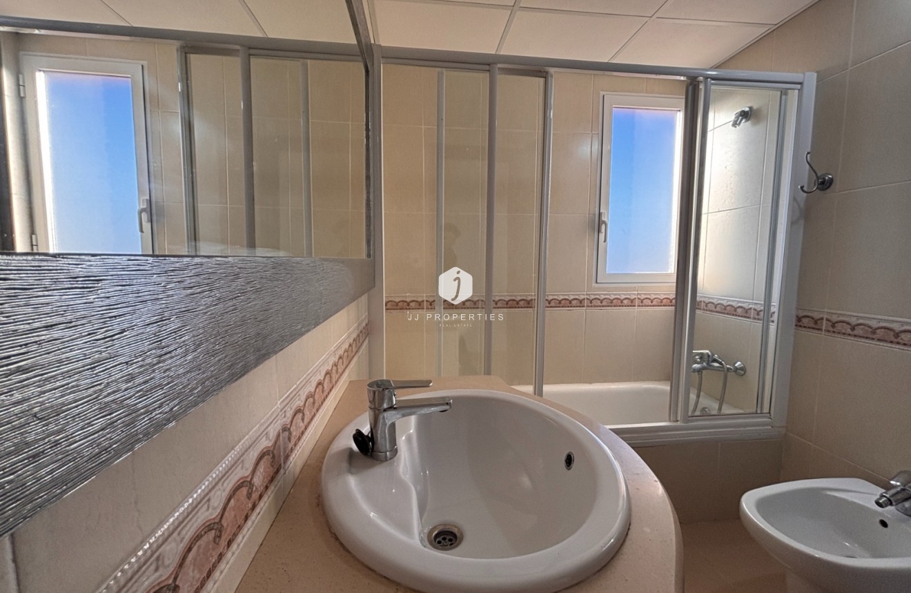 D'occasion - Appartement -
Guardamar del Segura - Costa Blanca