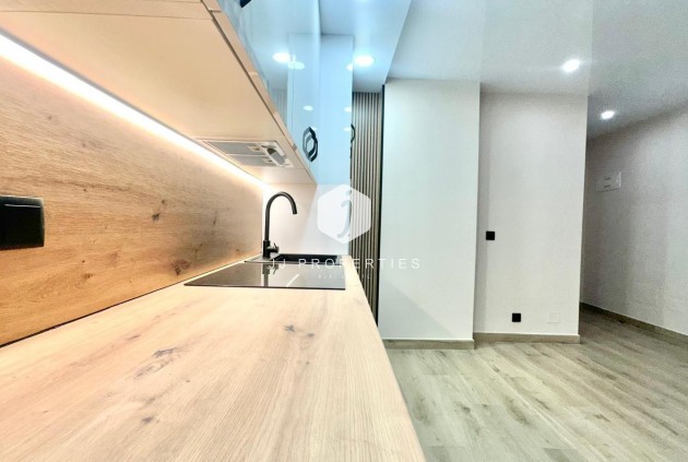 Aus zweiter Hand - Wohnung -
Torrevieja - Centro