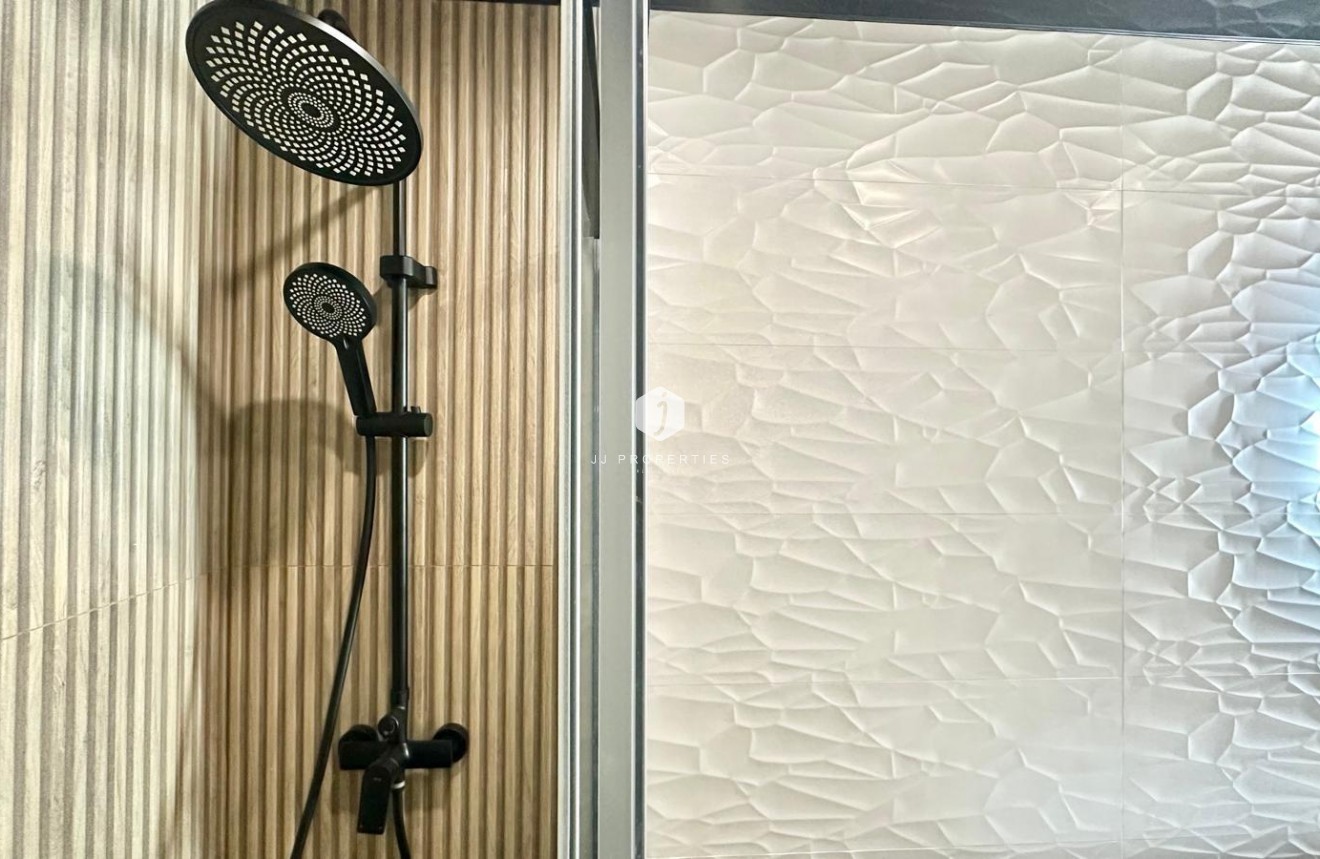 Aus zweiter Hand - Wohnung -
Torrevieja - Centro