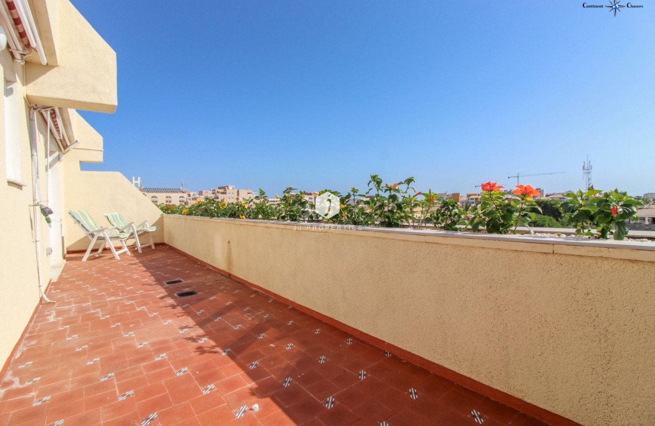 Tweedehands - Penthouse -
Torrevieja - Punta prima