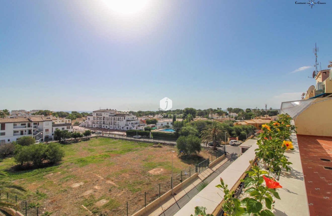 Tweedehands - Penthouse -
Torrevieja - Punta prima