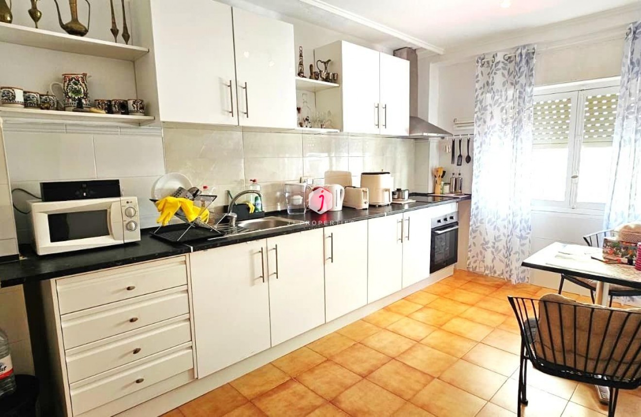 Tweedehands - Appartement / flat -
Bigastro - Comunidad Valenciana