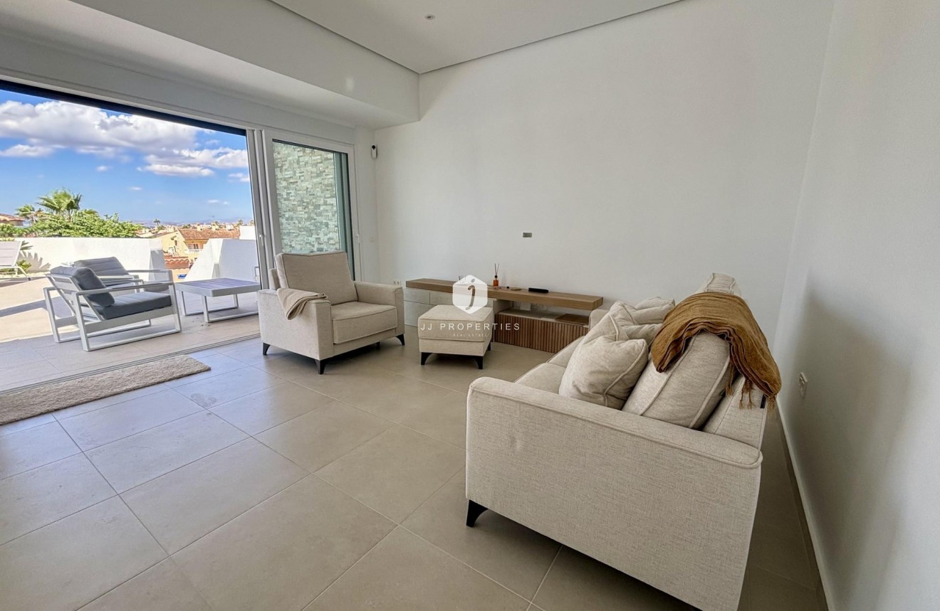 Obra nueva - Villa -
Rojales - Atalaya Park