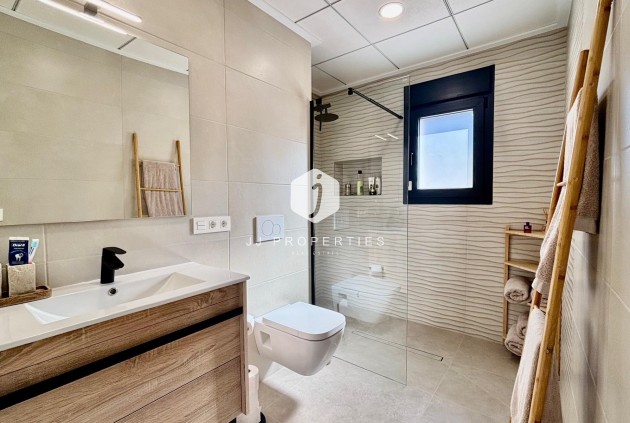 Obra nueva - Villa -
Rojales - Atalaya Park