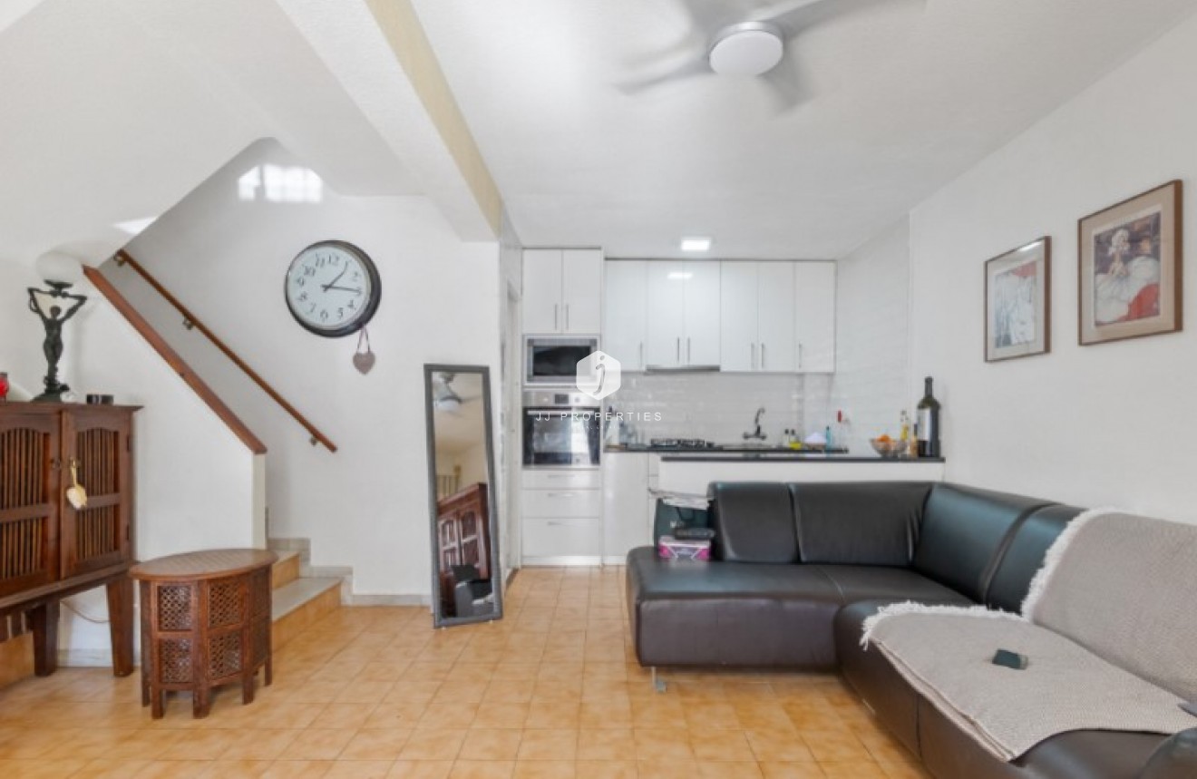 D'occasion - Chalet -
Torrevieja - Costa Blanca