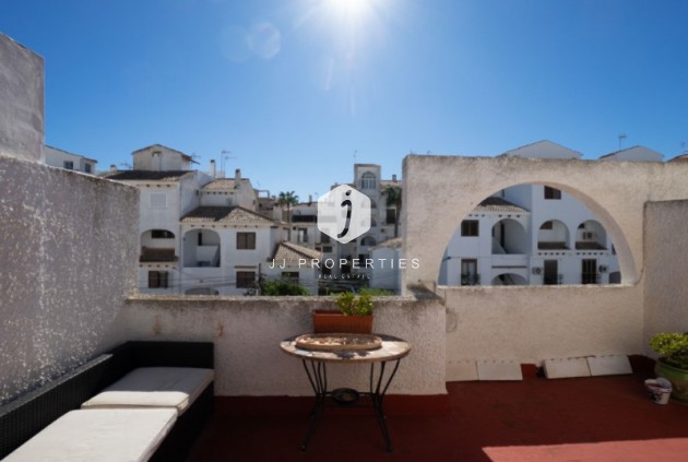 D'occasion - Chalet -
Torrevieja - Costa Blanca