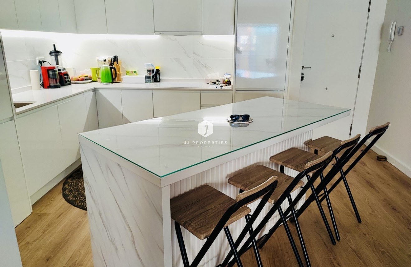 D'occasion - Appartement -
Torrevieja - Costa Blanca