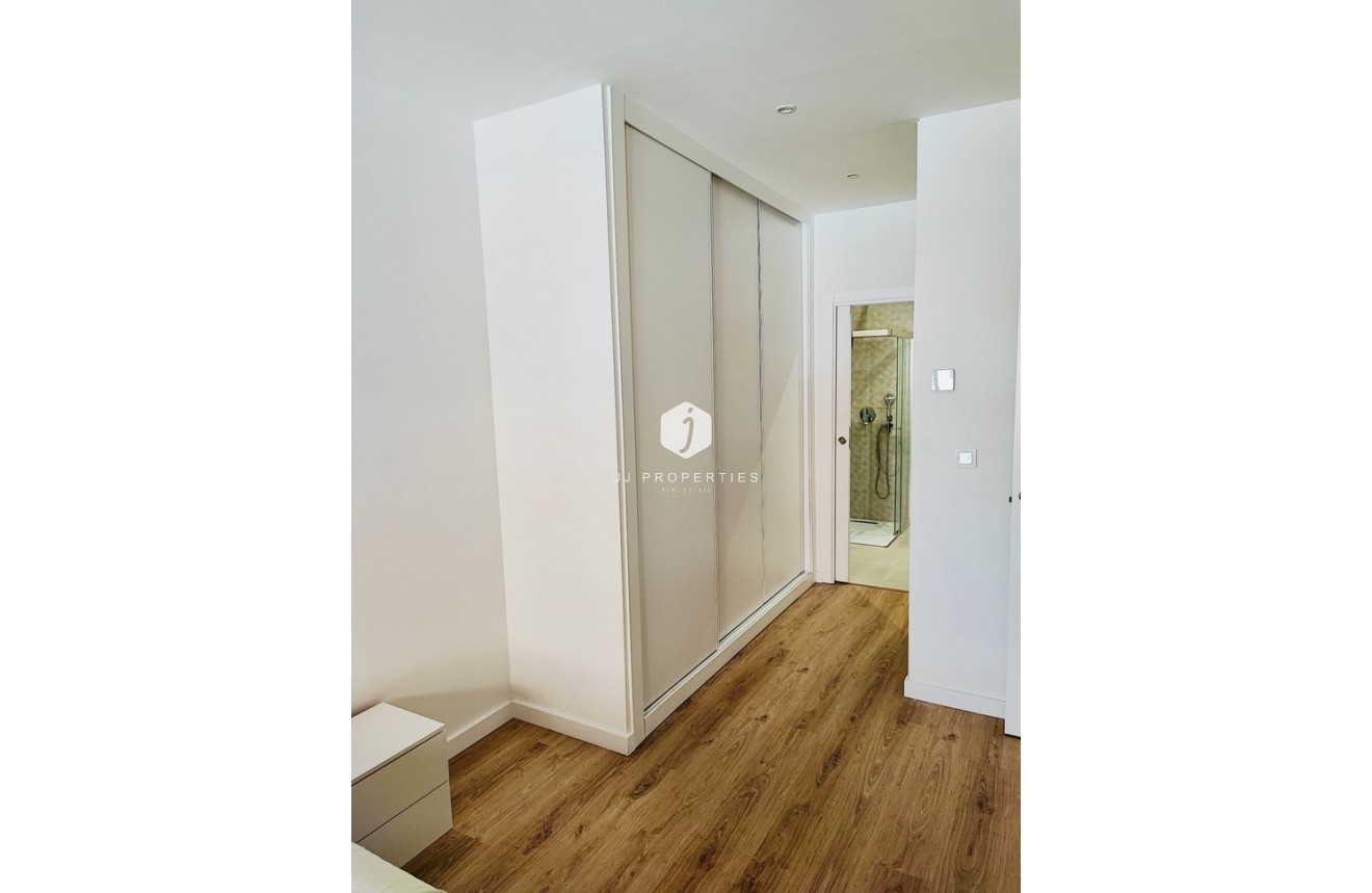 D'occasion - Appartement -
Torrevieja - Costa Blanca