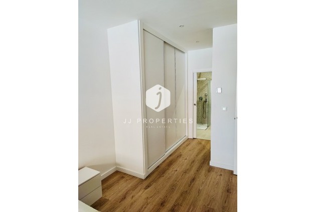 D'occasion - Appartement -
Torrevieja - Costa Blanca