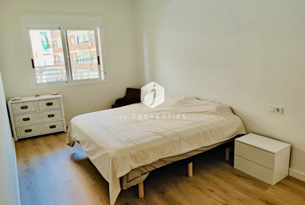 D'occasion - Appartement -
Torrevieja - Costa Blanca