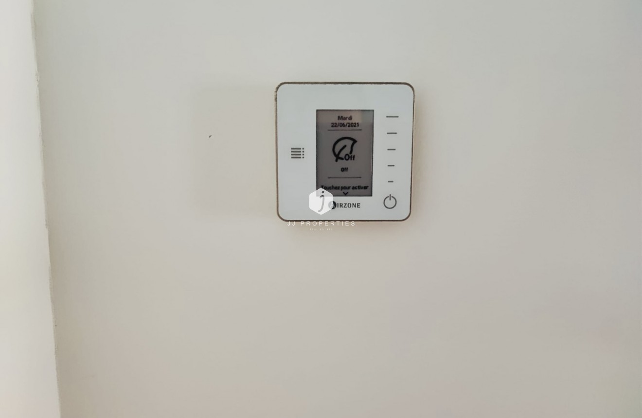 D'occasion - Appartement -
Torrevieja - Costa Blanca