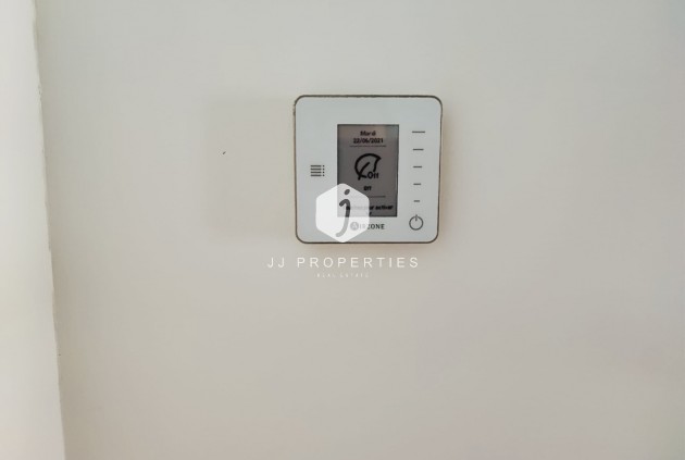 D'occasion - Appartement -
Torrevieja - Costa Blanca