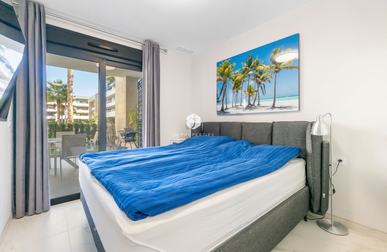 Z drugiej ręki - Mieszkanie w bloku -
Playa Flamenca - Flamenca Village