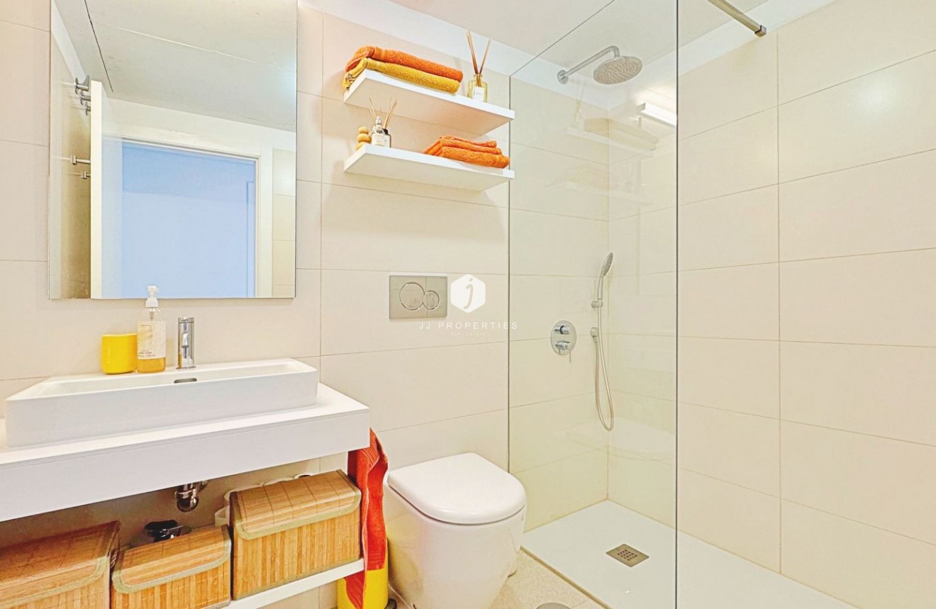 Tweedehands - Penthouse -
Torrevieja - Costa Blanca