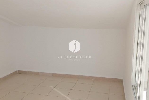 Aus zweiter Hand - Chalet -
Torrevieja - Los Balcones