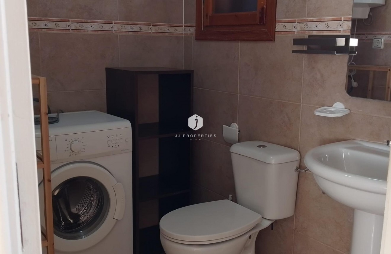 Aus zweiter Hand - Chalet -
Torrevieja - Los Balcones