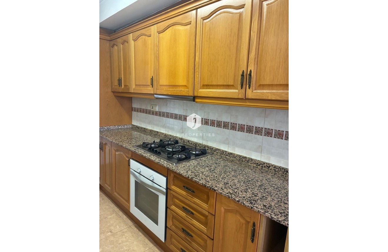 D'occasion - Appartement -
Almoradí - centro